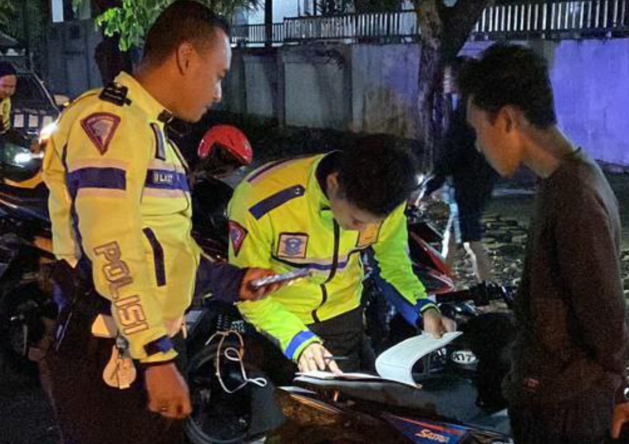 Foto: Polresta Pati Amankan Puluhan Motor Berknalpot Brong, 7 Diantaranya Motor Drag Race (Dok: Humas Polresta Pati)