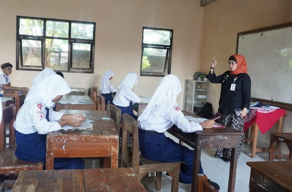 7.231 Siswa SMP Kabupaten Batang Ikuti Ujian Assesment Sumatif