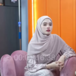 Inara Rusli lepas Cadar