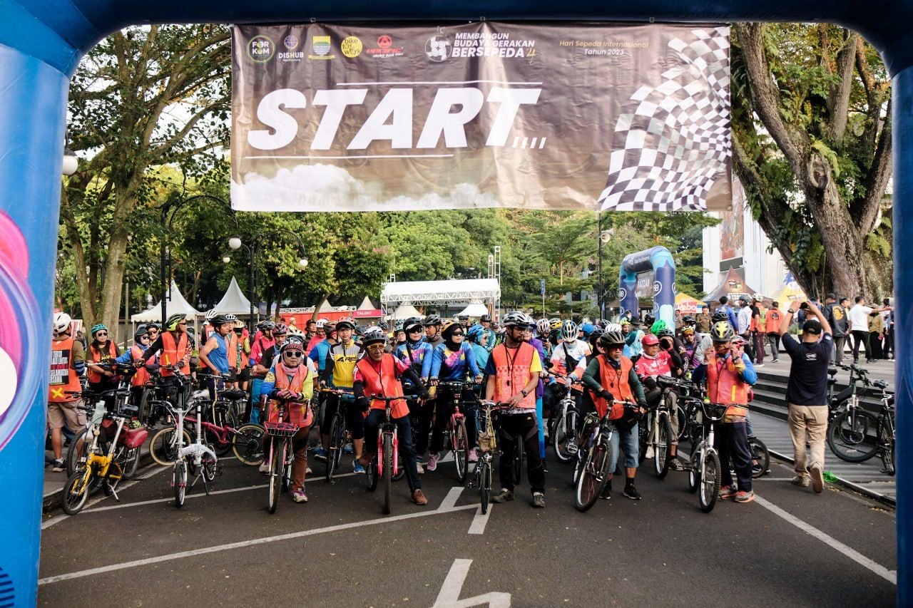 Fun Bike Budaya Gerakan Bersepeda Series IV Diikuti 500 Pesepeda