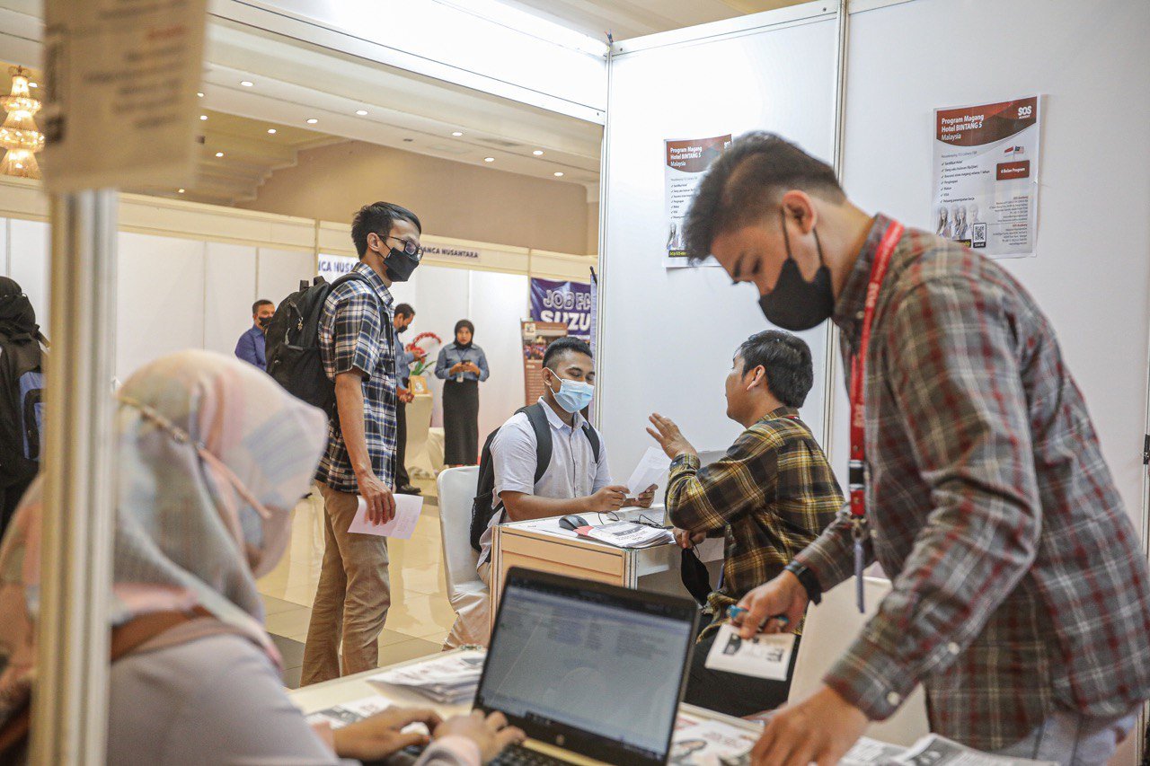 Masyarakat Kota Bandung Antusias Ramaikan Job Fair