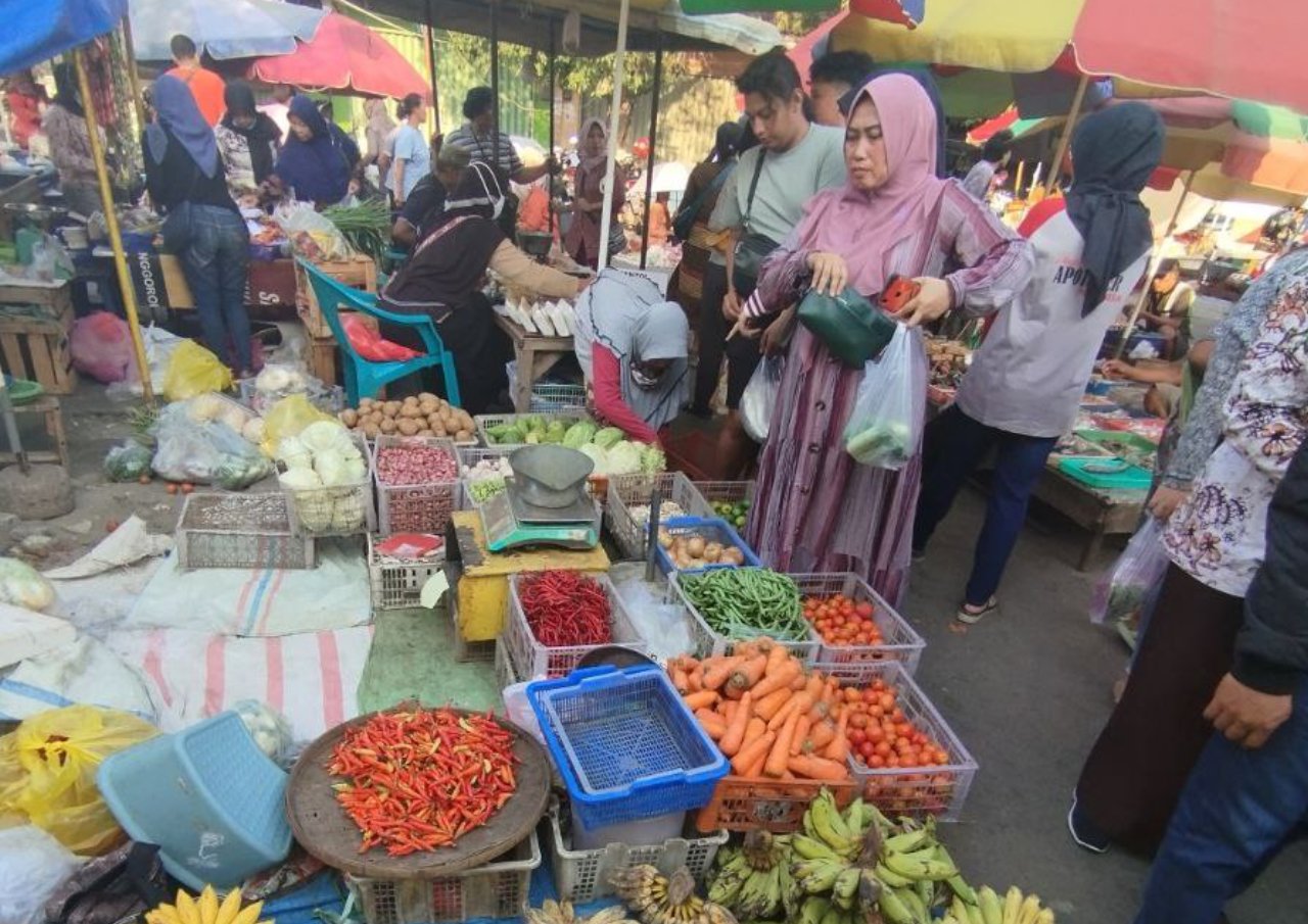 Foto: Kepokmas jenis ayam dan telur patut diwaspadai naik harganya (Sumber: Anwar/Mitrapost) 