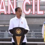 Foto: Presiden Joko Widodo resmikan Sodetan Ciliwung (Sumber: istimewa)