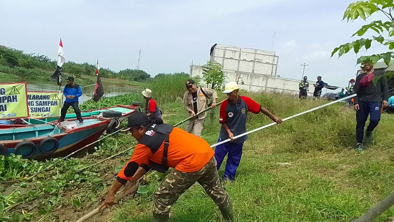 Foto:Komunitas pecinta sungai Jampisawa Pati (Sumber: Anwar/Mitrapost) 