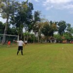 Foto : Tendangan penalti oleh kedua tim atlet sepak bola GSI (Sumber : Mitrapost.com/Putri Asia) Foto : Tendangan penalti oleh kedua tim atlet sepak bola GSI (Sumber : Mitrapost.com/Putri Asia)