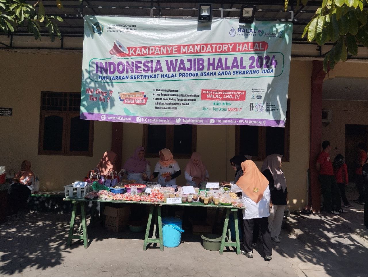 Foto: kampanye mandatori halal Kemenag (Sumber: Anwar/Mitrapost)