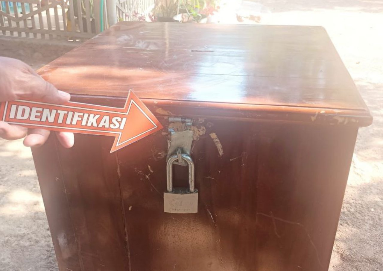 Foto : Tersangka pelaku pencurian kotak amal di Masjid At-Taqwa Desa Ngemplak Lor Kecamatan Margoyoso (Sumber : motrapost.com/ Dok. Polsek Margoyoso)