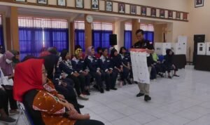 Ada 4.467 Pemilih Disabilitas, KPU Temanggung Pastikan Mereka Bisa Salurkan Hak Pilih Ada 4.467 Pemilih Disabilitas, KPU Temanggung Pastikan Mereka Bisa Salurkan Hak Pilih