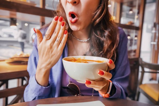 Jangan Takut Makan Sambal! Berikut Manfaat Makanan Pedas bagi Tubuh
