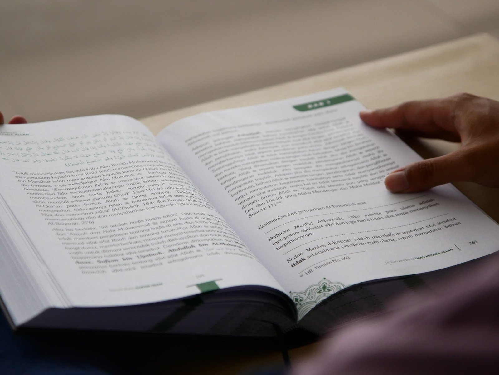 Foto: Ilustrasi buku pelajaran (Sumber: unsplash)