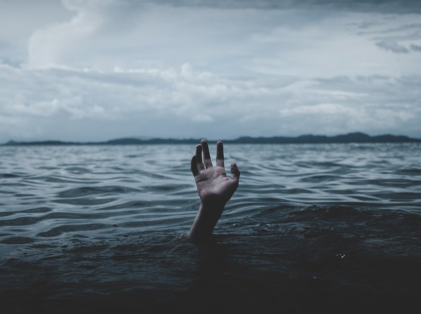 Foto: ilustasi tenggelam (Sumber: pixabay)