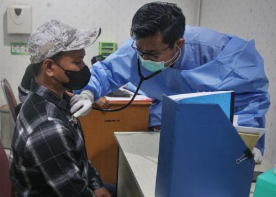 Foto : Ilustrasi pasien batuk (Sumber : Istimewa)