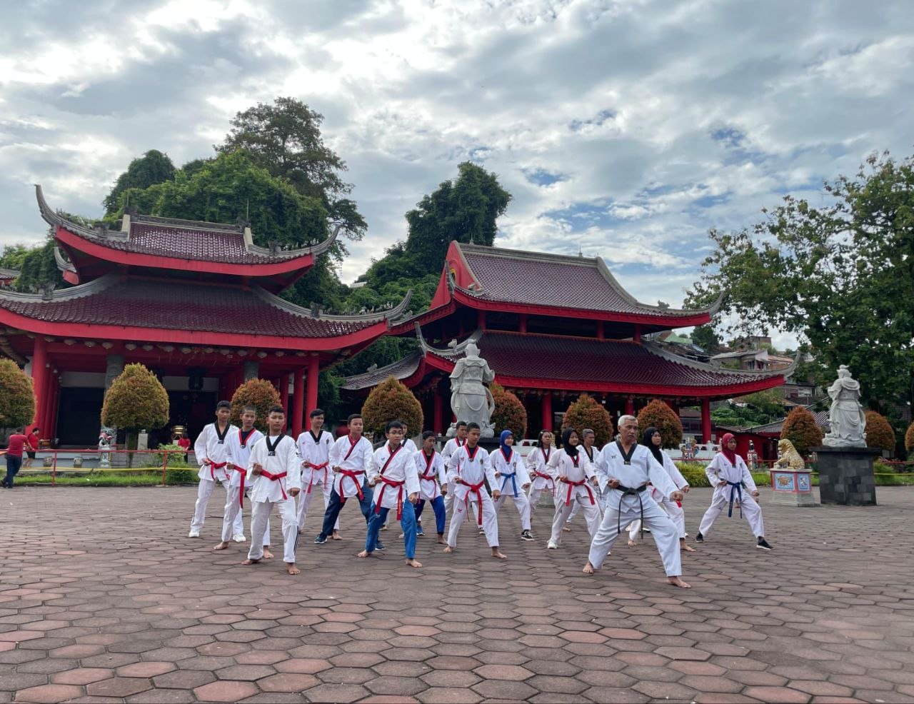 Foto : Para atlet taekwondo Indonesia Kabupaten Pati (Sumber : Dokumentasi pelatih taekwondo Indonesia Pati)
