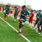 Foto : Para pemain Persipa U-17 saat berlatih di lapangan Gelora Soekarno Mojoagung Pati (Sumber : mitrapost.com/ Istimewa)