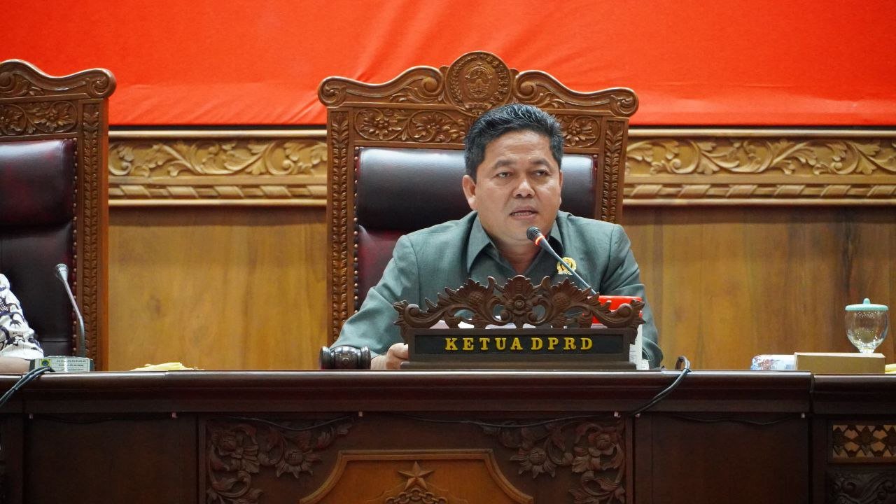 Foto: Ketua DPRD Kabupaten Pati, Ali Badrudin (Sumber: kafi/mitrapost)