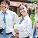 Foto : Ilustrasi pendidikan anak tingkat SMA atau SMK (Sumber : Istimewa) Foto : Ilustrasi pendidikan anak tingkat SMA atau SMK (Sumber : Istimewa)