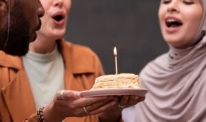 ‘Barakallah Fii Umrik’