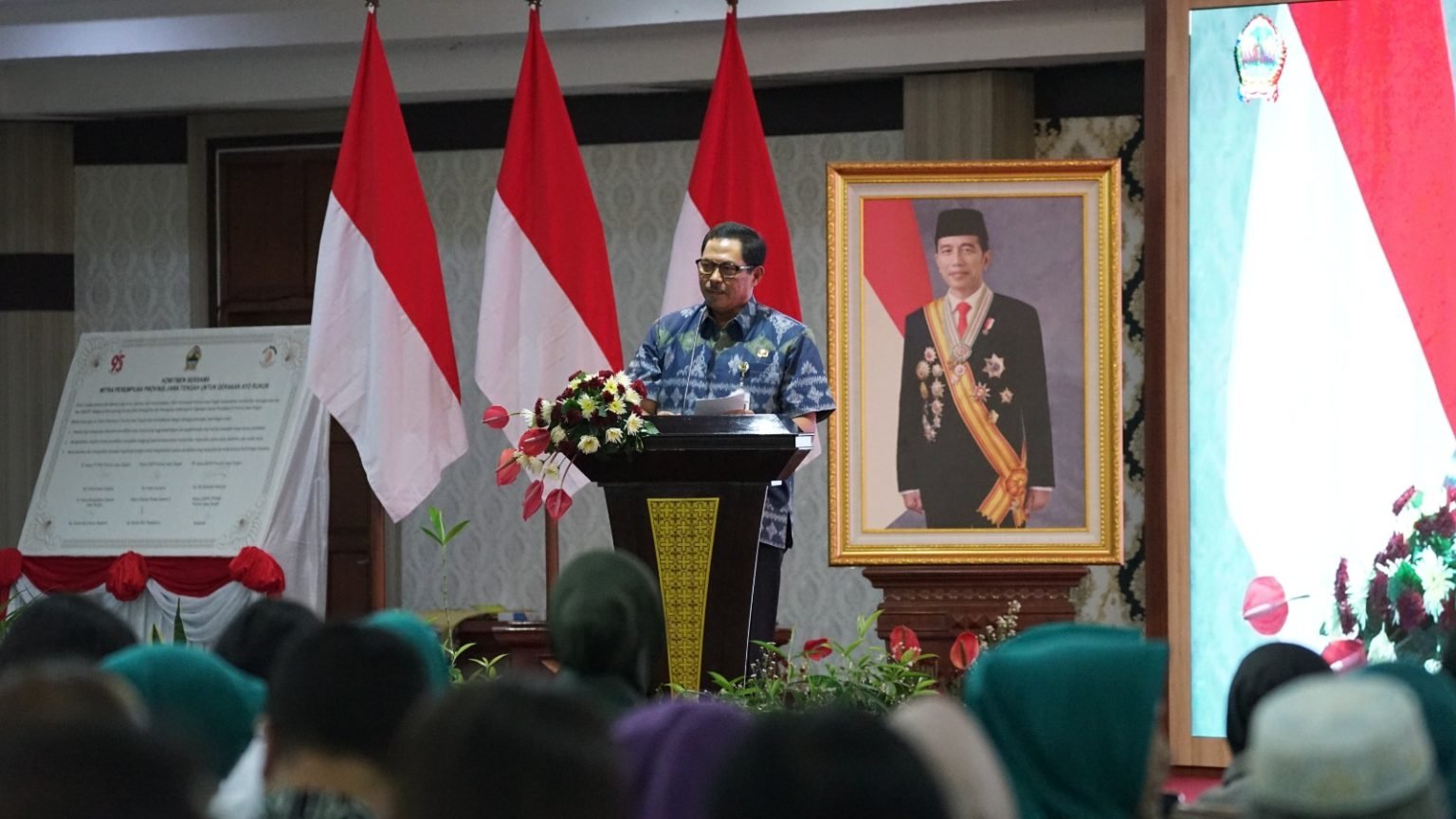 Foto: Penjabat (Pj) Gubernur Jawa Tengah Nana Sudjana (Sumber: jatengprov) Foto: Penjabat (Pj) Gubernur Jawa Tengah Nana Sudjana (Sumber: jatengprov)
