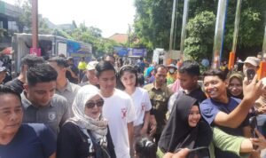 Foto: Ketua Umum Partai Solidaritas Indonesia (PSI) menyempatkan hadir ke Pati dalam kunjungan safari politik (mitrapost.com/ Kafi)