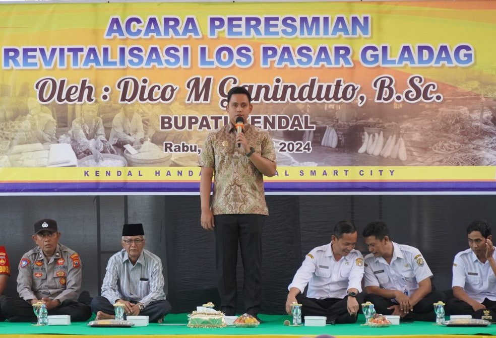 Foto: peresmian revitalisasi los Pasar Gladag, Kaliwungu (Sumber: jatengprov)