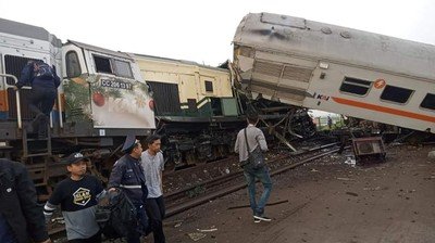 Foto: Tabrakan Kereta KA Turangga dan KA Bandung Raya (Sumber: istimewa)