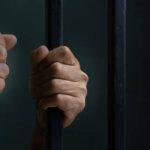 Polisi Tangkap Penyelundup Gergaji ke Tahanan Polsek Tanah Abang Polisi Tangkap Penyelundup Gergaji ke Tahanan Polsek Tanah Abang
