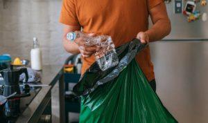 Hari Sampah Nasional, Ini Tips Kurangi Sampah Plastik