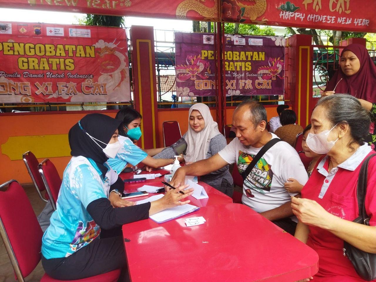 Foto : Pengobatan Gratis di Hok Tik Bio Pati (Dok : Mitrapost.com/ilham)