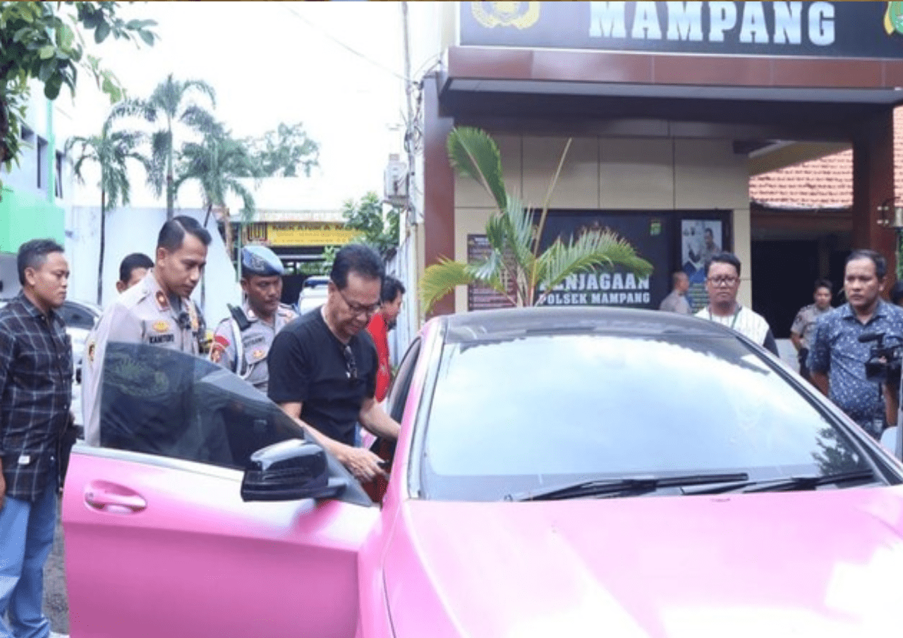 Polisi Kembalikan Mobil Mercy yang Dicuri eks Sopir di Jakarta Selatan