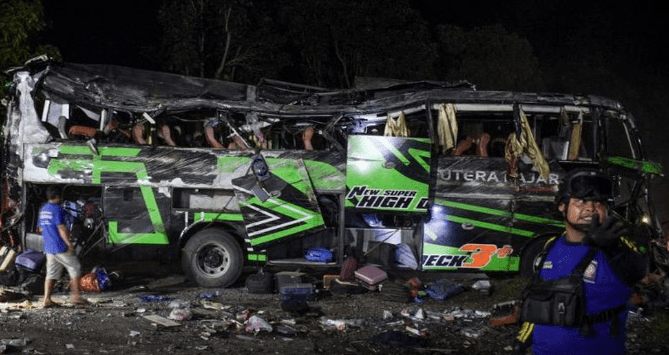 Bus maut Subang