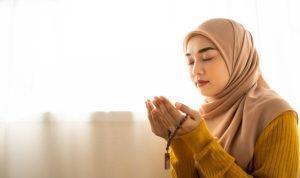 Amalan yang Bisa Dikerjakan Perempuan Saat Menstruasi