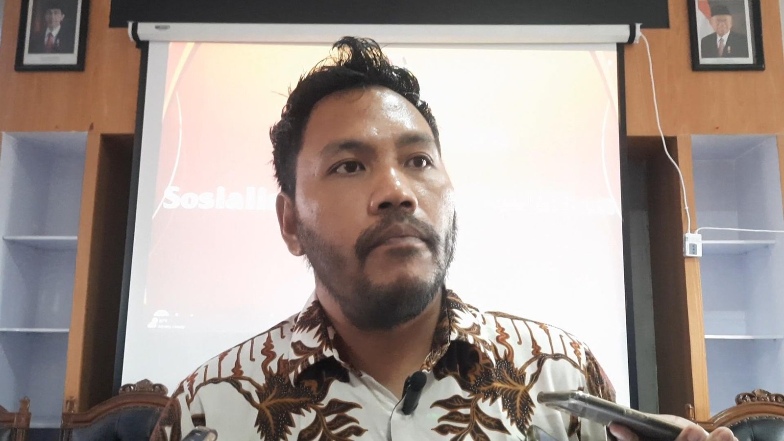Foto: Ketua KPU Kota Semarang, Henry Casandra Gultom (Sumber: semarangkota )