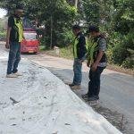 Foto: Pembetonan Jalan Lingkar Temanggu (Sumber: jatengprov) Foto: Pembetonan Jalan Lingkar Temanggu (Sumber: jatengprov)