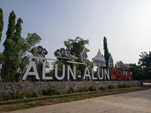 Foto: Alun-alun Demak (Sumber: istock)
