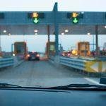 Foto: Ilustrasi gerbang tol (Sumber: istock)