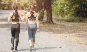 Foto: Ilustrasi jalan kaki (Sumber: iStock)
