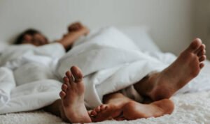 Foto: Ilustrasi aksi mesum (Sumber: istock) Foto: Ilustrasi aksi mesum (Sumber: istock)