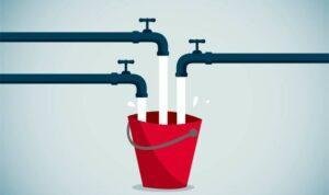 Foto: Ilustrasi penyaluran bantuan air (Sumber: istock)