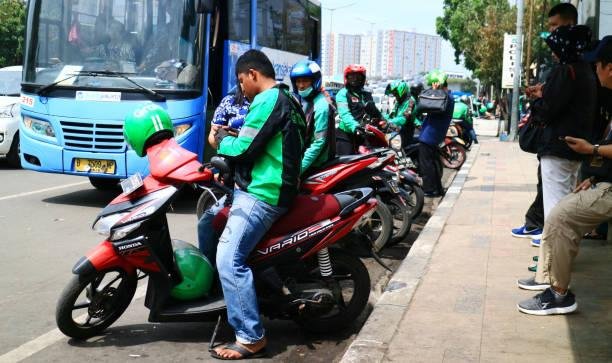 Ribuan Driver Ojol Demo