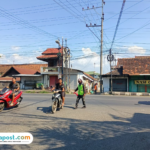 Pak Ogah Kian Meresahkan, Dishub Pati Sebut Karena Pengendara Suka Beri Uang