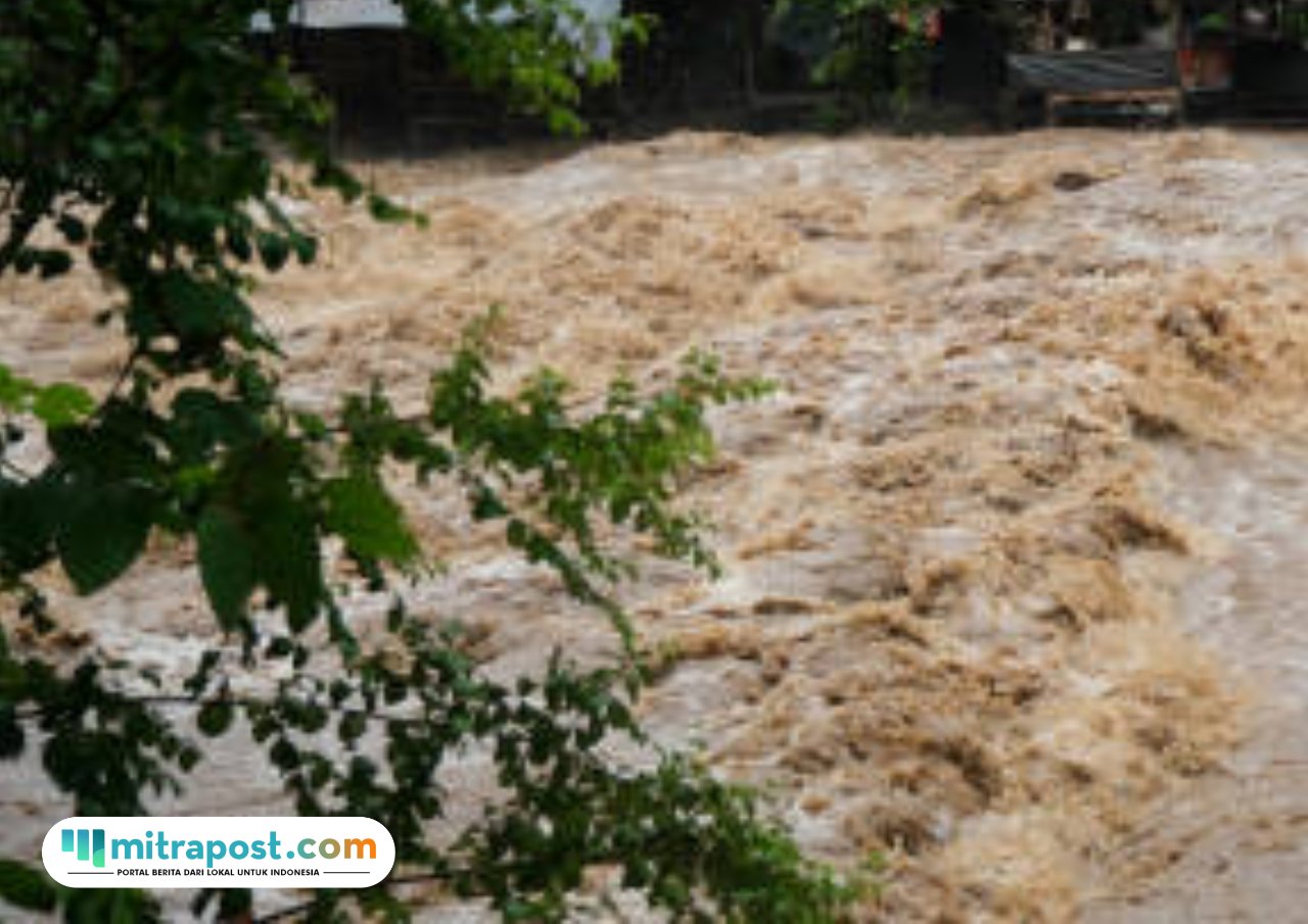 Ilustrasi tanggul sungai jebol/istock Ilustrasi tanggul sungai jebol/istock