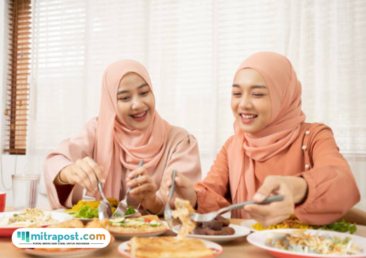 adab makan