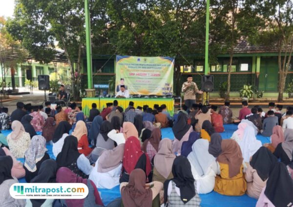 Foto: suasana kegiatan Penyuluh Agama Islam Mengajar di SMPN 1 Jaken di bulan Ramadan (Mitrapost.com/ KUA Jaken)