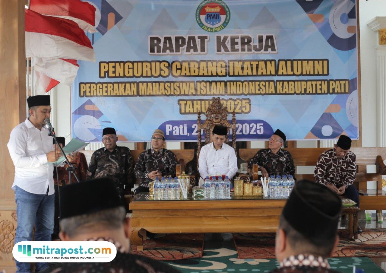 Foto: suasana palantikan dan rapat kerja pengurus Cabang Ikatan Alumni Pergerakan Mahasiswa Islam Indonesia (IKA PMII) Kabupaten Pati periode 2025-2030 (Mitrapost.com/ IKA PMII)