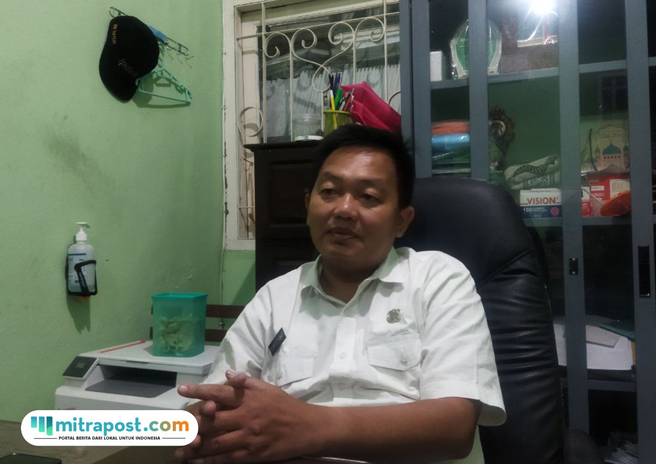 Foto : Kepala Bidang Kebersihan Persampahan dan Pertamanan Dinas Lingkungan Hidup (DLH) Kabupaten Pati, Henri Setiawan. (Sumber. Mitrapost.com/ Ilham)