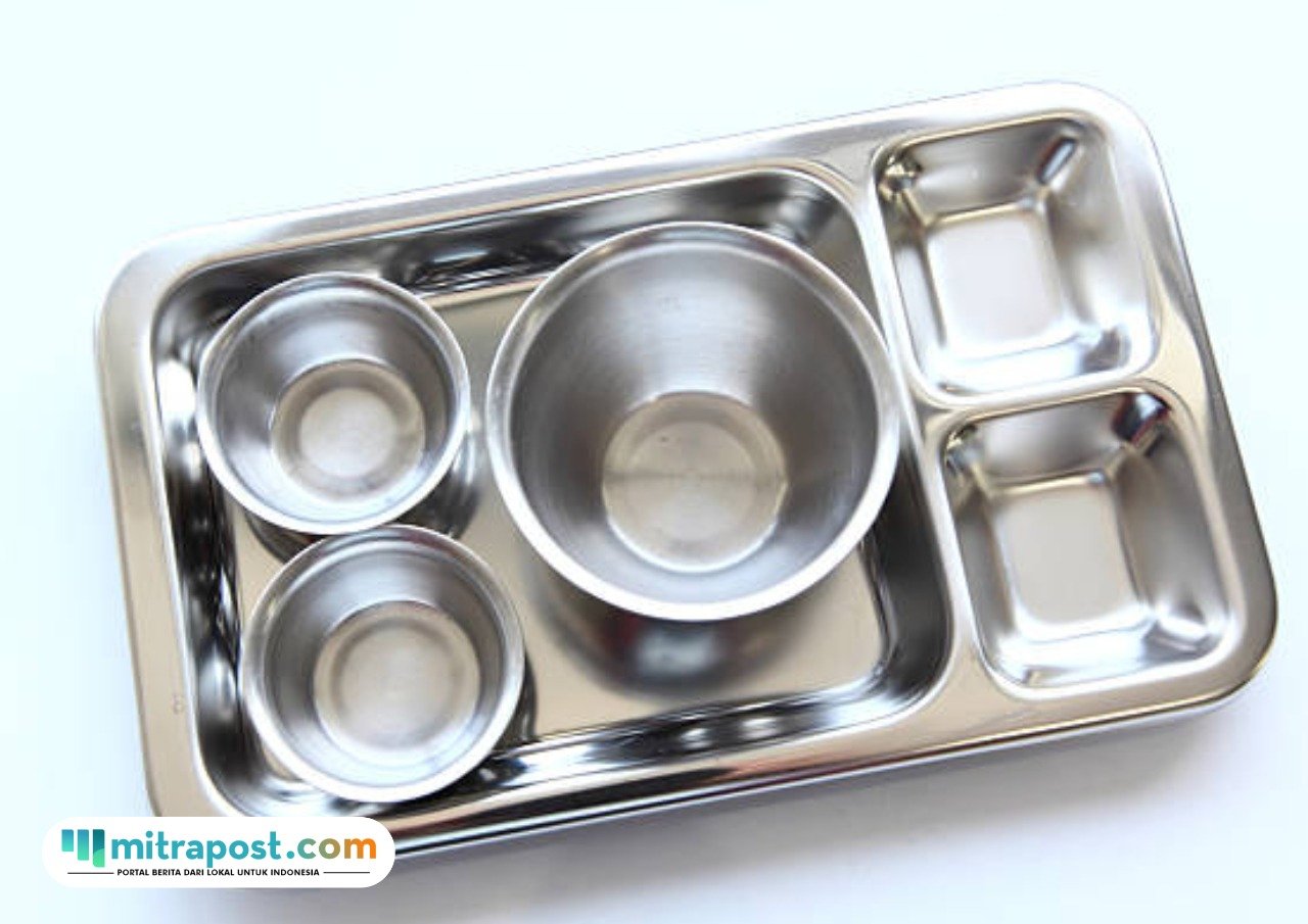 Ilustrasi food tray/istock