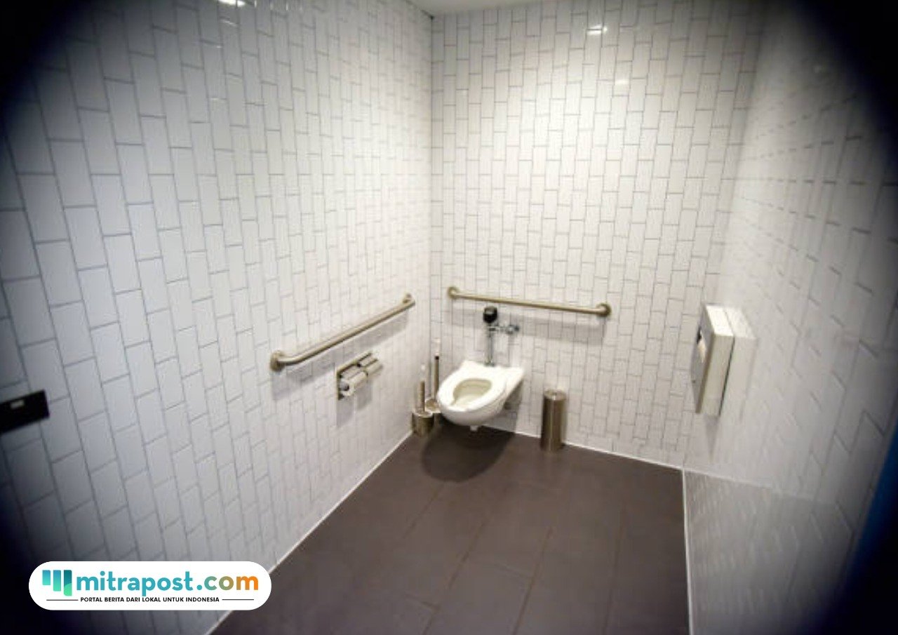 Ilustrasi kamera tersembunyi di toilet/istock
