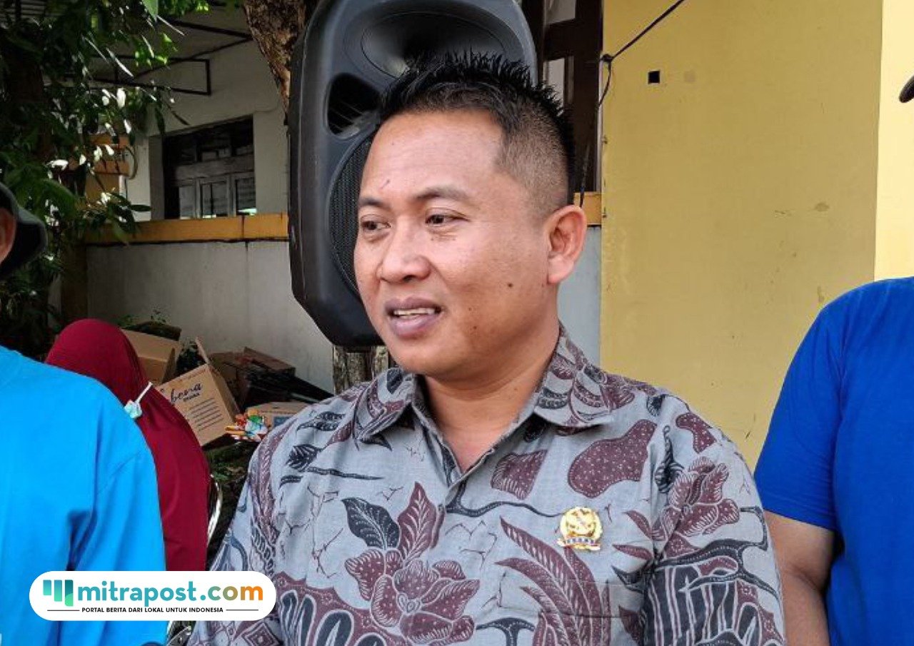 Rakyat Daerah (DPRD) Kabupaten Pati, Mukit (Mitrapost)