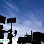 Ilustrasi demo sopir truk/istock
