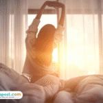 Foto: Ilustrasi seseorang bangun pagi (sumber: istock)